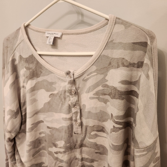 Carolina Belle long sleeved shirt. - Picture 2 of 4